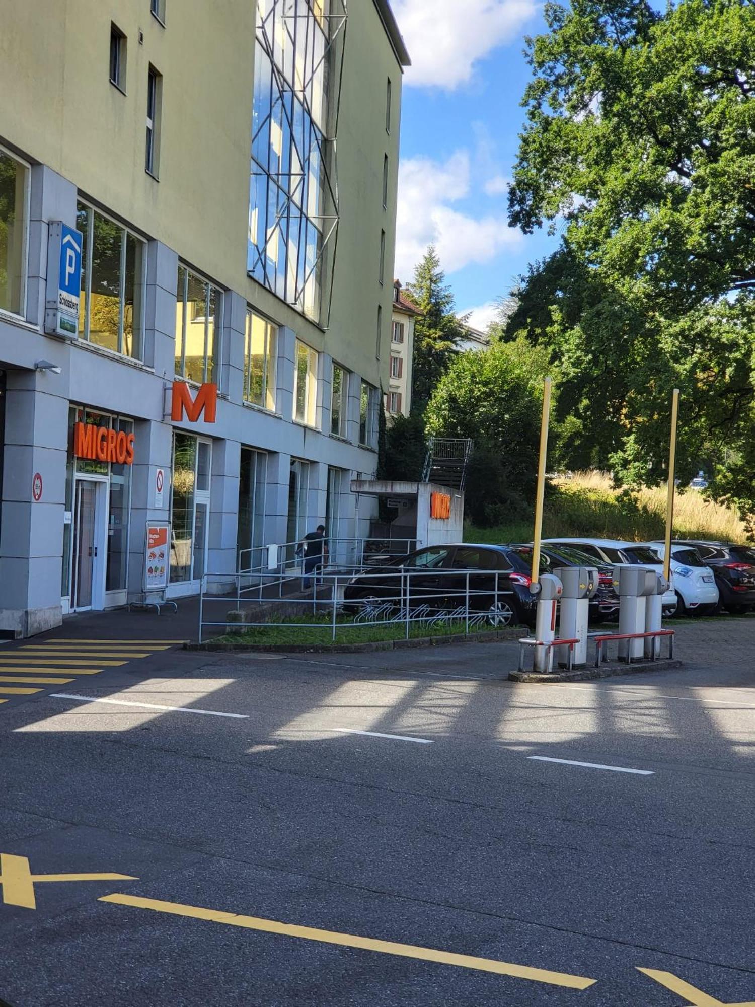 Bastis Central Guesthouse Lucerne City Esterno foto
